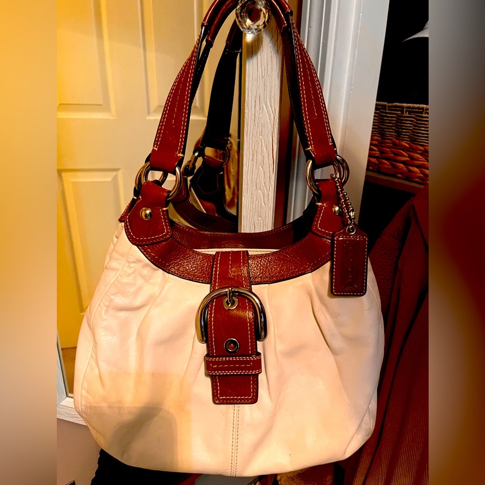 Leather coach shoulder bag